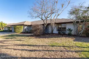 669 S Hedgecock Square, Satellite Beach, FL 32937 - Photo 4