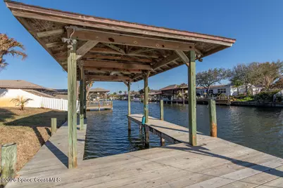 669 S Hedgecock Square, Satellite Beach, FL 32937 - Photo 36