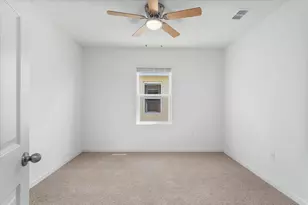925 Dugan CIR SE, Palm Bay, FL 32909 - Photo 16