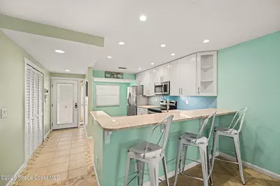290 Paradise Boulevard #2, Indialantic, FL 32903 - Photo 8