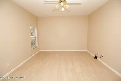 348 Wishing Well Circle SW, Palm Bay, FL 32908 - Photo 8