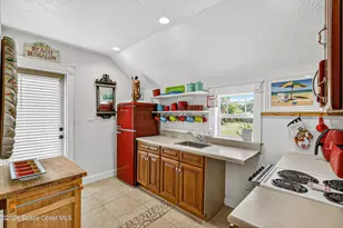 1102 Hyde Park Ln, Melbourne, FL 32935 - Photo 30