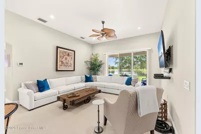 109 Brandy Creek Circle SE, Palm Bay, FL 32909 - Photo 8
