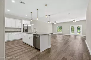 000 Hunter Ln St, Malabar, FL 32950 - Photo 2