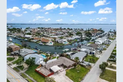 1610 E Central Avenue, Merritt Island, FL 32952 - Photo 2