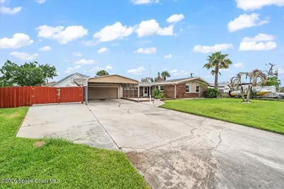 1610 E Central Avenue, Merritt Island, FL 32952 - Photo 4