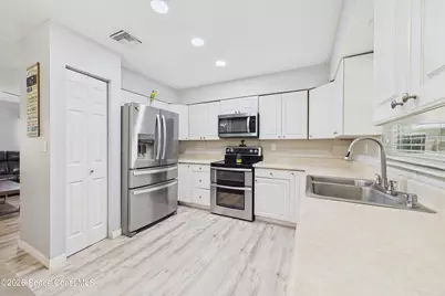 838 / 830 Cynthia Street SE, Palm Bay, FL 32909 - Photo 6