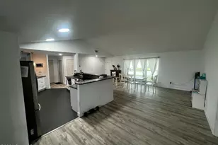 2300 Hickory Dr, Melbourne, FL 32935 - Photo 2
