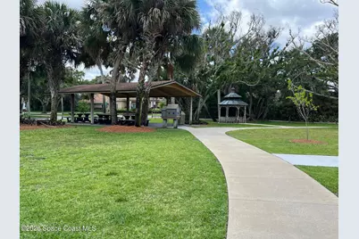 320 Palm Court, Indialantic, FL 32903 - Photo 14
