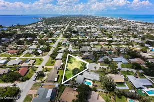 320 Palm Ct, Indialantic, FL 32903 - Photo 1