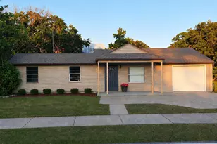 750 Newfound Harbor Dr, Merritt Island, FL 32952 - Photo 1