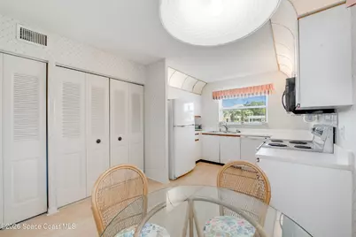 361 N Grove Isle Circle, Vero Beach, FL 32962 - Photo 14