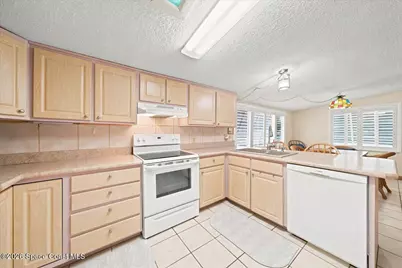 241 Avenida Central, Indialantic, FL 32903 - Photo 4