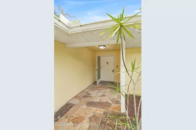 285 Ibis Drive, Melbourne Beach, FL 32951 - Photo 4