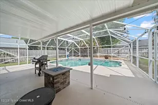 3320 Lakeview Cir, Melbourne, FL 32934 - Photo 6
