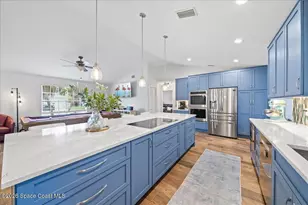 3320 Lakeview Cir, Melbourne, FL 32934 - Photo 10