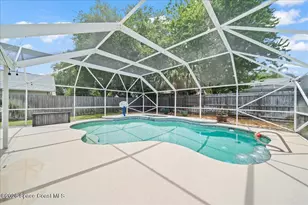 3320 Lakeview Cir, Melbourne, FL 32934 - Photo 24
