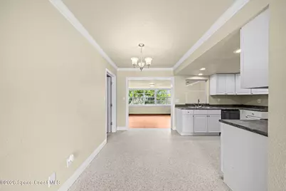 210 Park Avenue, Satellite Beach, FL 32937 - Photo 8