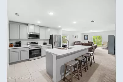 1011 Starfire Street SE, Palm Bay, FL 32909 - Photo 10
