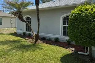 710 Avalon St SE, Palm Bay, FL 32909 - Photo 2