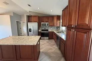 710 Avalon St SE, Palm Bay, FL 32909 - Photo 8