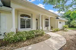 4389 Ligustrum Dr, Melbourne, FL 32934 - Photo 2
