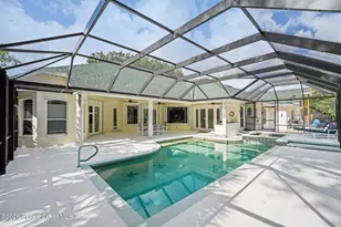 4389 Ligustrum Dr, Melbourne, FL 32934 - Photo 2