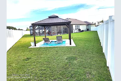 996 Corbin Circle SW, Palm Bay, FL 32908 - Photo 8