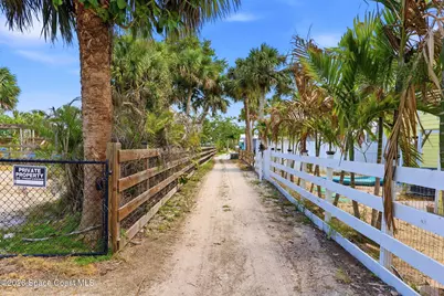 42 Vip Island #A, Grant-Valkaria, FL 32949 - Photo 36