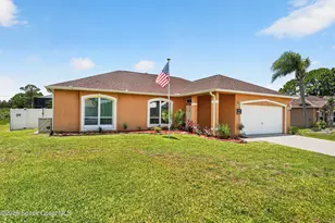 2020 Thisbe Ave SE, Palm Bay, FL 32909 - Photo 4