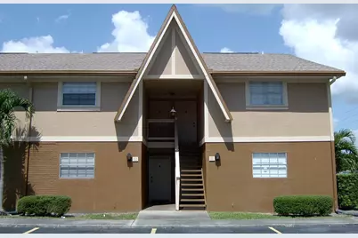 133 Bristol Court #133, Melbourne, FL 32935 - Photo 1