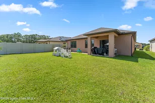 1598 Mineral Loop Dr NW, Palm Bay, FL 32907 - Photo 28