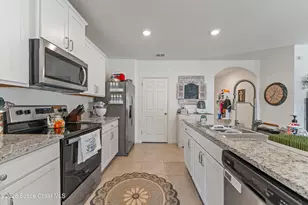 1598 Mineral Loop Dr NW, Palm Bay, FL 32907 - Photo 14