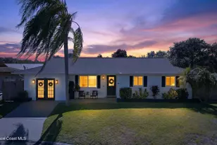 425 Via Valencia Ct, Merritt Island, FL 32953 - Photo 2