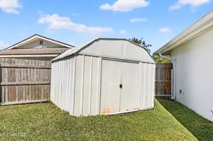 425 Via Valencia Ct, Merritt Island, FL 32953 - Photo 38