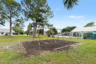 1307 Cypress Bend Cir, Melbourne, FL 32934 - Photo 38
