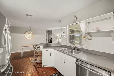 704 Prospect Avenue, Cocoa, FL 32922 - Photo 8