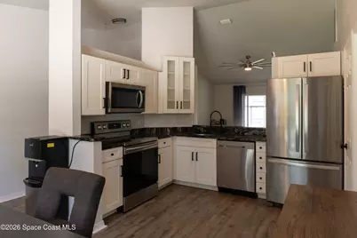 1572 Holbrook Road NW, Palm Bay, FL 32907 - Photo 8
