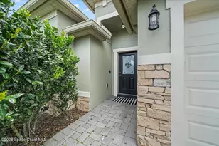 1461 Bourke Ln, Melbourne, FL 32940 - Photo 2