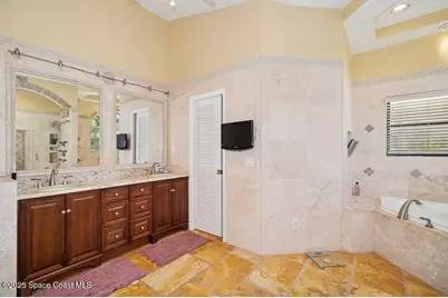 484 Lanternback Island Drive, Satellite Beach, FL 32937 - Photo 10