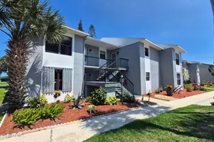 2801 Sand Trap Ln, Melbourne, FL 32935 - Photo 1