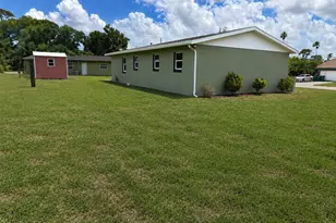 2013 Glendale Blvd, Mims, FL 32754 - Photo 12