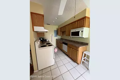 1225 N Wickham Road #822, Melbourne, FL 32935 - Photo 4