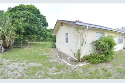 300 Darrow Avenue, Melbourne, FL 32901 - Photo 6