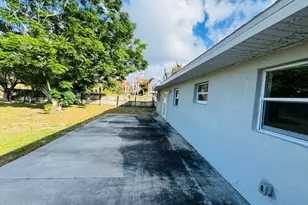 969 Burn Dr NE, Palm Bay, FL 32905 - Photo 4