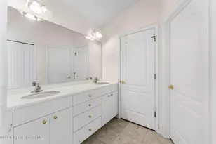 1070 Indian Oaks Dr, Melbourne, FL 32901 - Photo 18
