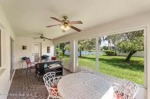 1070 Indian Oaks Dr, Melbourne, FL 32901 - Photo 2