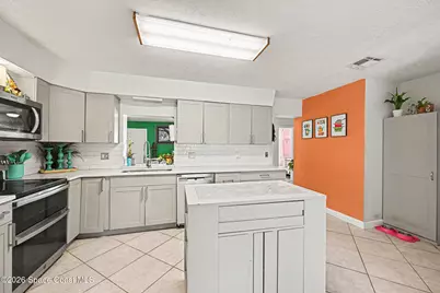 480 Temple Street, Satellite Beach, FL 32937 - Photo 14
