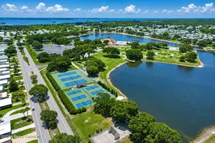 1005 Thrush Cir, Barefoot Bay, FL 32976 - Photo 26