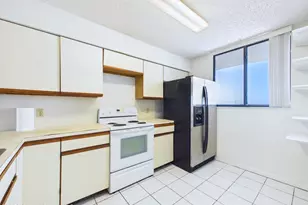 300 Columbia Dr, Cape Canaveral, FL 32920 - Photo 18